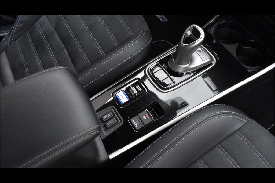 Mitsubishi Outlander 2.4 PHEV Navi/Alcantara-Leder/Camera/Pdc/Standkachel/Trekhaak/Etc.!