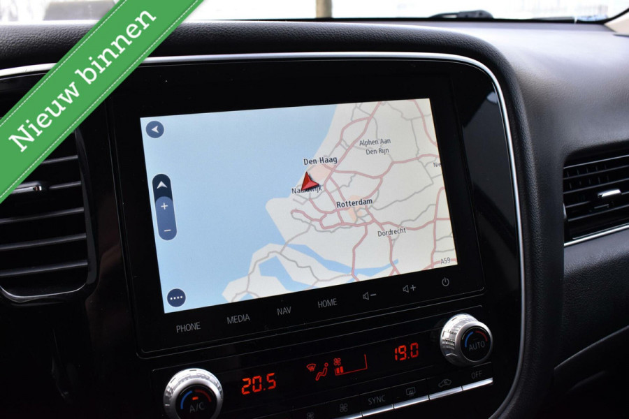 Mitsubishi Outlander 2.4 PHEV Navi/Alcantara-Leder/Camera/Pdc/Standkachel/Trekhaak/Etc.!
