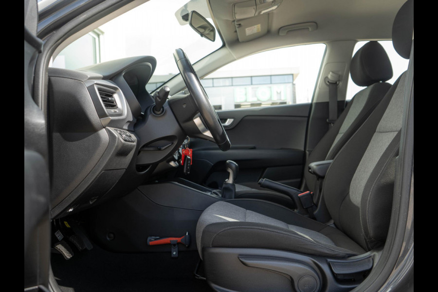 Kia Stonic 1.0 T-GDi DynamicLine | Apple Carplay | 17inch lichtmetalen velgen | Navi