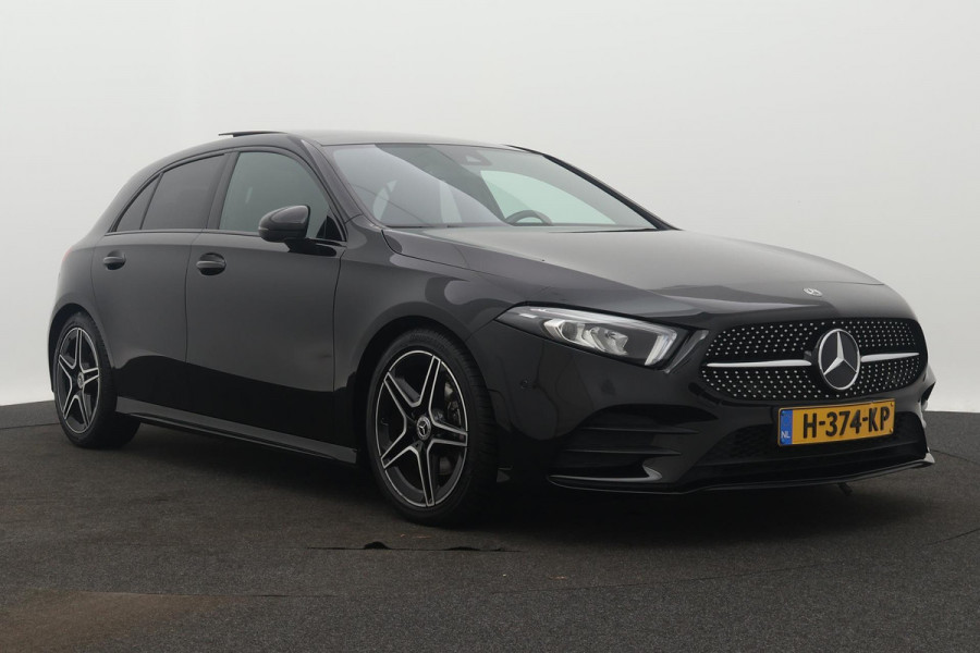 Mercedes-Benz A-Klasse 180 Business Solution AMG Night Upgrade Automaat (PANORAMADAK, STOELVERWARMING, CAMERA, 1e EIGENAAR)