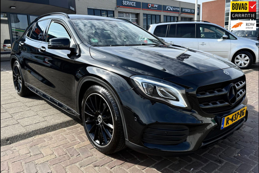 Mercedes-Benz GLA 180 Business Solution AMG Limited
