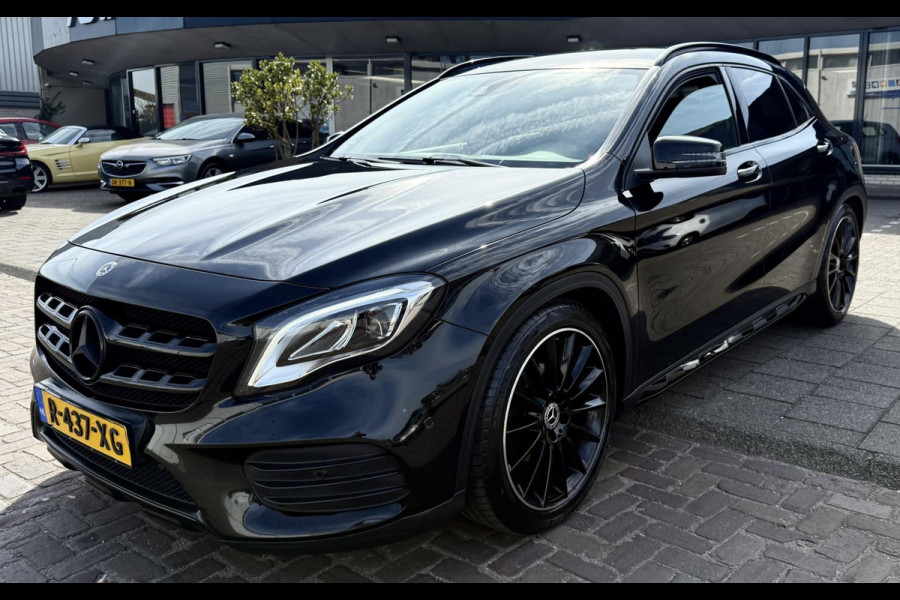 Mercedes-Benz GLA 180 Business Solution AMG Limited