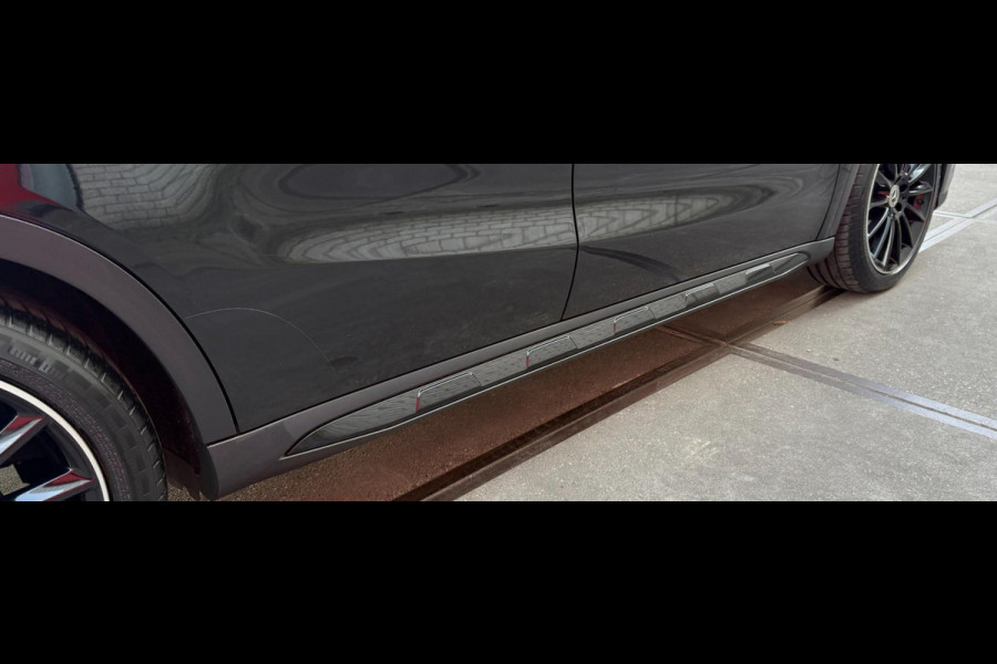 Mercedes-Benz GLA 180 Business Solution AMG Limited