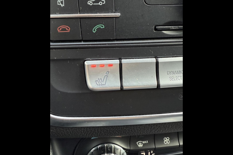 Mercedes-Benz GLA 180 Business Solution AMG Limited