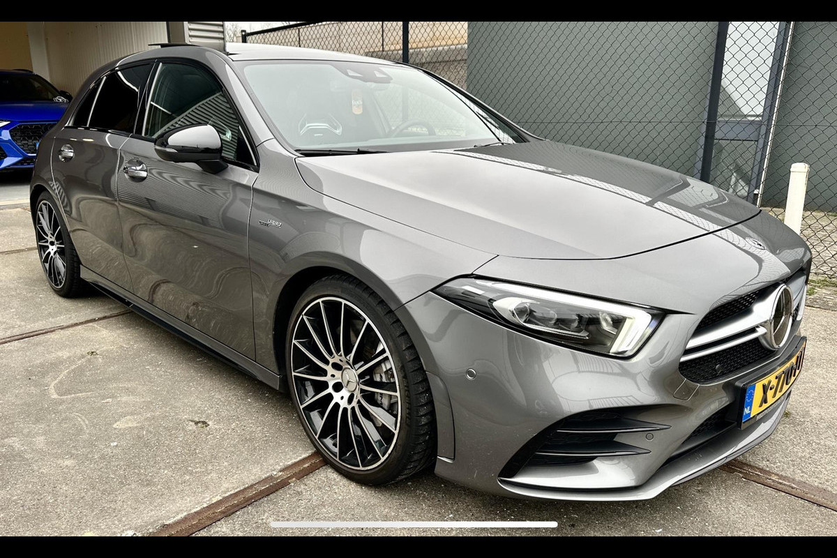 Mercedes-Benz A-Klasse AMG 35 4MATIC Edition 1 Mercedes-Benz A-Klasse AMG 35 4MATIC Edition 1
