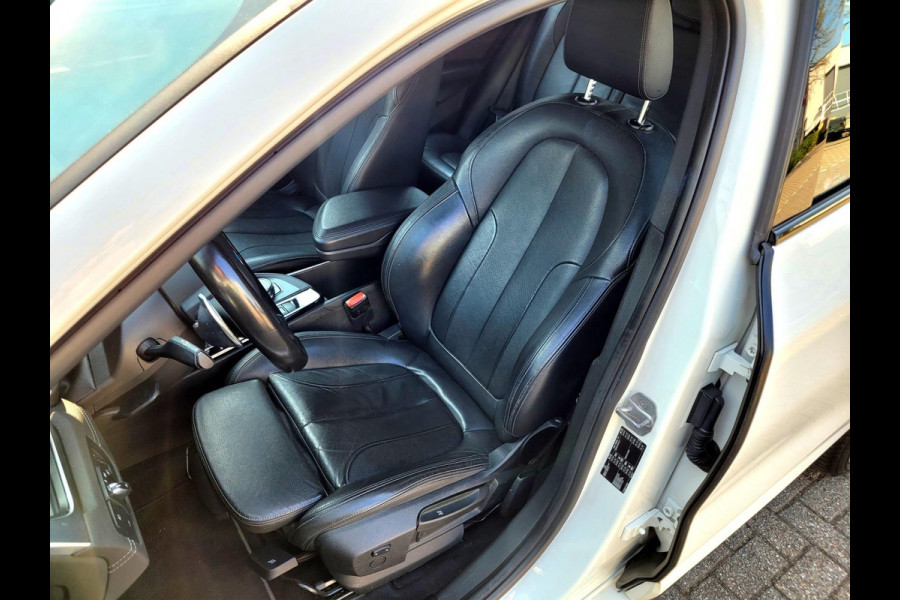 BMW X2 SDrive20i M-sport, Camera, HUD, HiFi (NL-auto met NAP)
