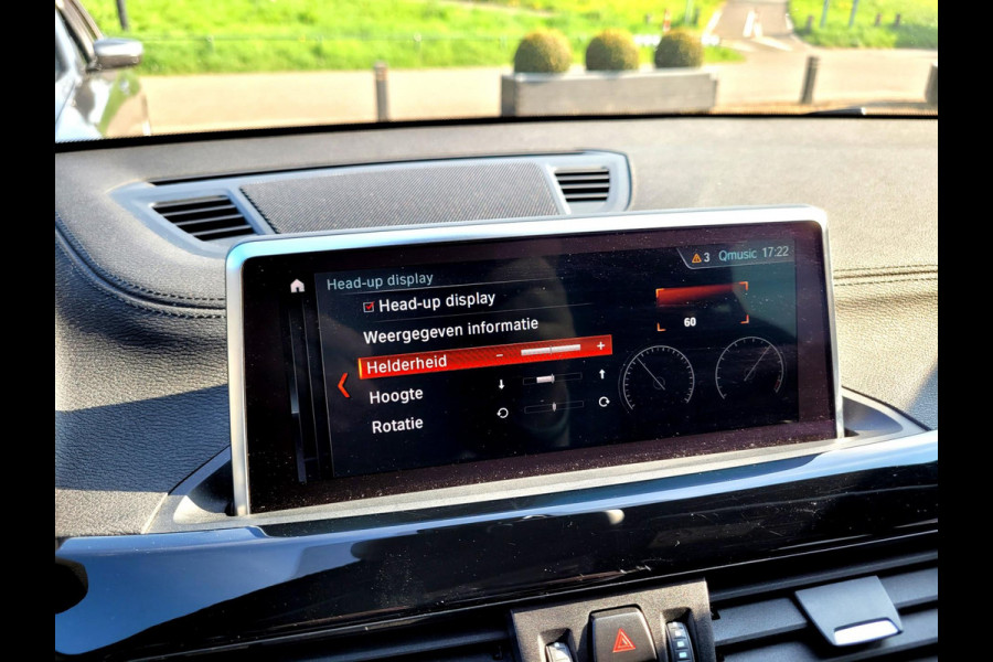 BMW X2 SDrive20i M-sport, Camera, HUD, HiFi (NL-auto met NAP)