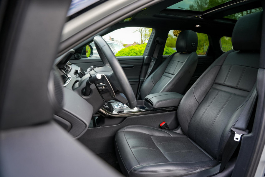 Land Rover Range Rover Evoque 2.0 P200 AWD R-Dynamic Panoramadak Keyless Matrix LED Camera Leer stoelverw. 21''LM