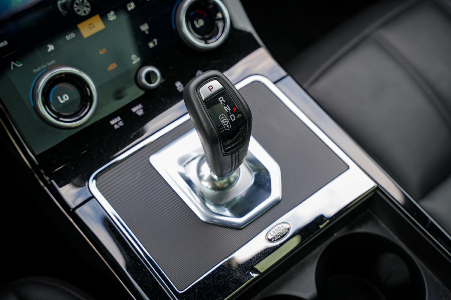 Land Rover Range Rover Evoque 2.0 P200 AWD R-Dynamic Panoramadak Keyless Matrix LED Camera Leer stoelverw. 21''LM