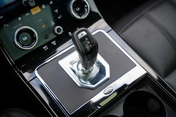 Land Rover Range Rover Evoque 2.0 P200 AWD R-Dynamic Panoramadak Keyless Matrix LED Camera Leer stoelverw. 21''LM