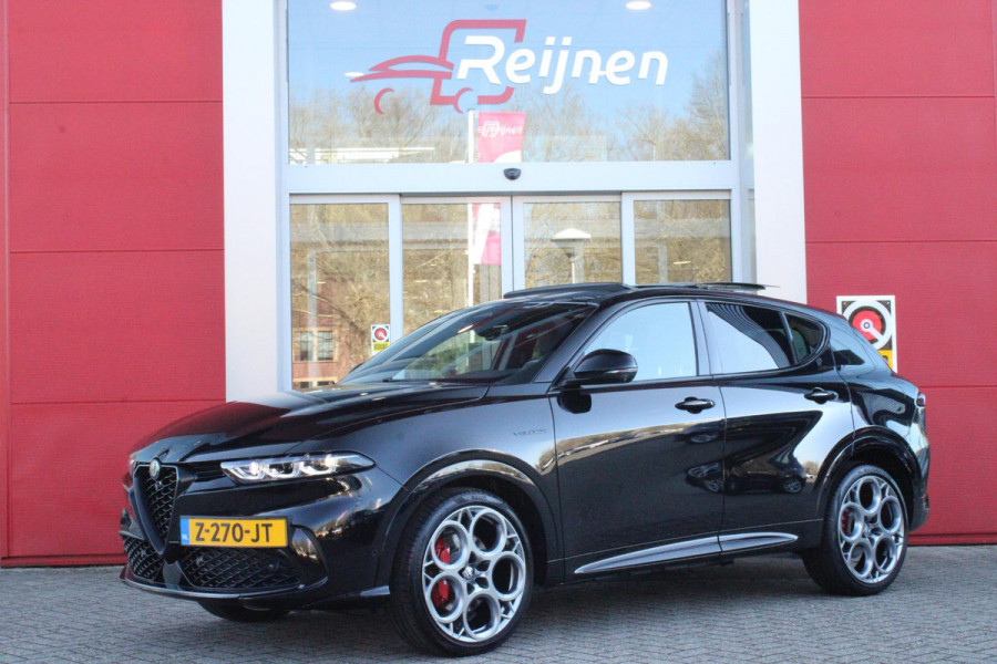 Alfa Romeo Tonale 1.5T 160PK HYbrid VELOCE | PANORAMISCH SCHUIF / KANTELDAK | LEDEREN BEKLEDING | VOORSTOELEN / STUUR VERWARMD | VOORSTOELEN GEVENTILEERD | VOORSTOELEN ELEKTRISCH VERSTELBAAR | DRAADLOOS APPLE CARPLAY / ANDROID AUTO | 360° CAMERA | AUTOMATISCH DIMMENDE BUITENSPIEGELS | 20"INCH LICHTMETALEN VELGEN | ADAPTIVE CRUISE CONTROL | KEYLESS ENTRY / START | ELEKTRISCH BEDIENBARE ACHTERKLEP | DRAADLOZE TELEFOONLADER | AMBIENT LIGHTING | DONKERE HEMELBEKLEDING | SCHAKELFLIPPERS AAN HET STUUR | VERWARMDE RUITENSPROEIERS |