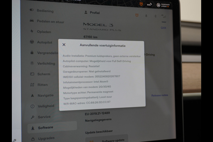 Tesla Model 3 2020 RWD SR+ 60kWh 325PK FSD-3 Computer AutoPilot Leder PanoDak Adaptive-Cruise Lmv 18" Camera's Elektr.-Stuur+Stoelen+Spiegels+ Navi LED Comfortstoelen ACC DAB Voorverwarmen interieur en Keyless via App Origineel Nederlandse auto tot 11kw laden thuis! Garantie Accu en motor tot 18-03-2028/160.000km 1.584kg licht!