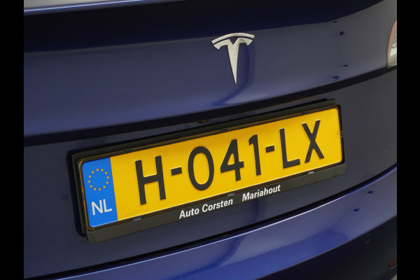 Tesla Model 3 2020 RWD SR+ 60kWh 325PK FSD-3 Computer AutoPilot Leder PanoDak Adaptive-Cruise Lmv 18" Camera's Elektr.-Stuur+Stoelen+Spiegels+ Navi LED Comfortstoelen ACC DAB Voorverwarmen interieur en Keyless via App Origineel Nederlandse auto tot 11kw laden thuis! Garantie Accu en motor tot 18-03-2028/160.000km 1.584kg licht!