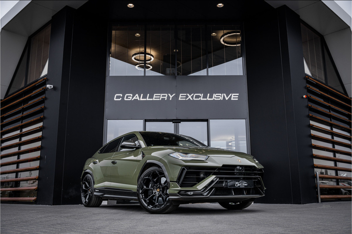 Lamborghini Urus 4.0 V8 Performante - Akrapovic | Panorama | Carbon | B&O Lamborghini Urus 4.0 V8 Performante - Akrapovic | Panorama | Carbon | B&O