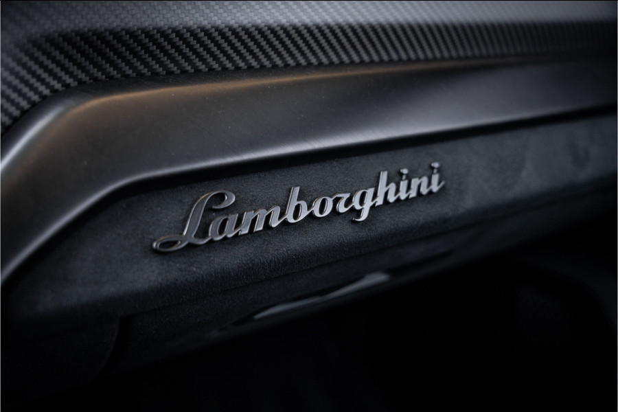 Lamborghini Urus 4.0 V8 Performante - Akrapovic | Panorama | Carbon | B&O