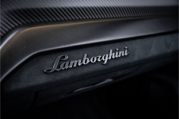Lamborghini Urus 4.0 V8 Performante - Akrapovic | Panorama | Carbon | B&O