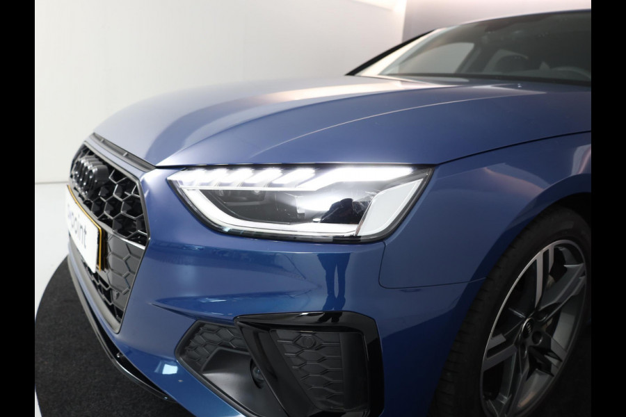 Audi A4 Avant 40 TFSI S edition Competition 204 pk S-tronic | Verlengde garantie | Navigatie | Elektr. trekhaak | Parkeersensoren | Cruise control | Stoelverwarming | LED koplampen |