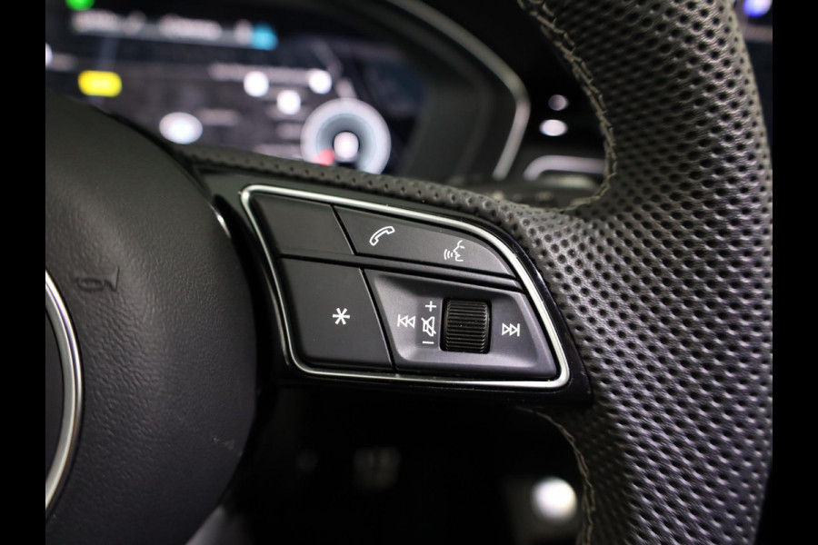 Audi A4 Avant 40 TFSI S edition Competition 204 pk S-tronic | Verlengde garantie | Navigatie | Elektr. trekhaak | Parkeersensoren | Cruise control | Stoelverwarming | LED koplampen |