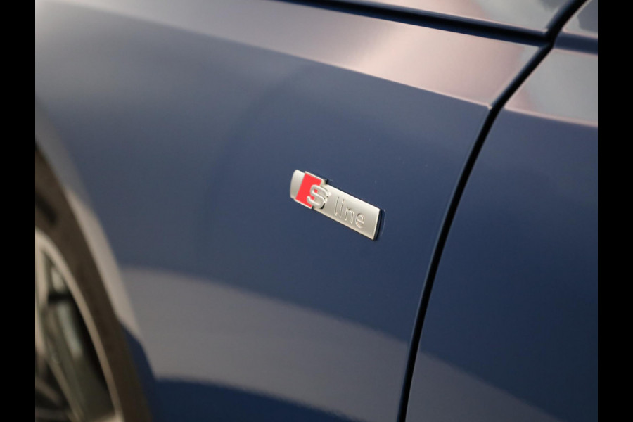 Audi A4 Avant 40 TFSI S edition Competition 204 pk S-tronic | Verlengde garantie | Navigatie | Elektr. trekhaak | Parkeersensoren | Cruise control | Stoelverwarming | LED koplampen |