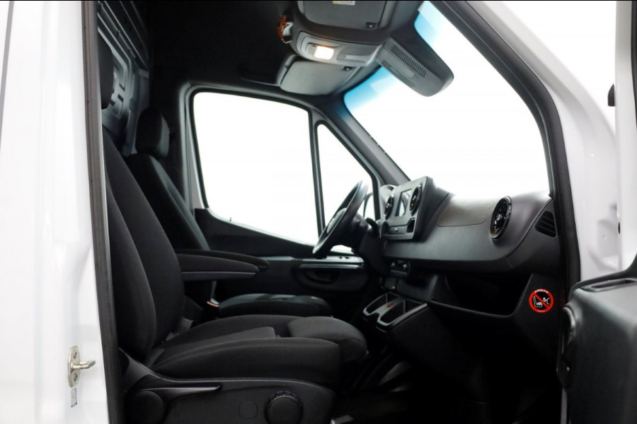 Mercedes-Benz Sprinter 315 CDI 150pk RWD 9G Automaat L2H2 Navi/Camera Trekhaak 3500kg 03-2021