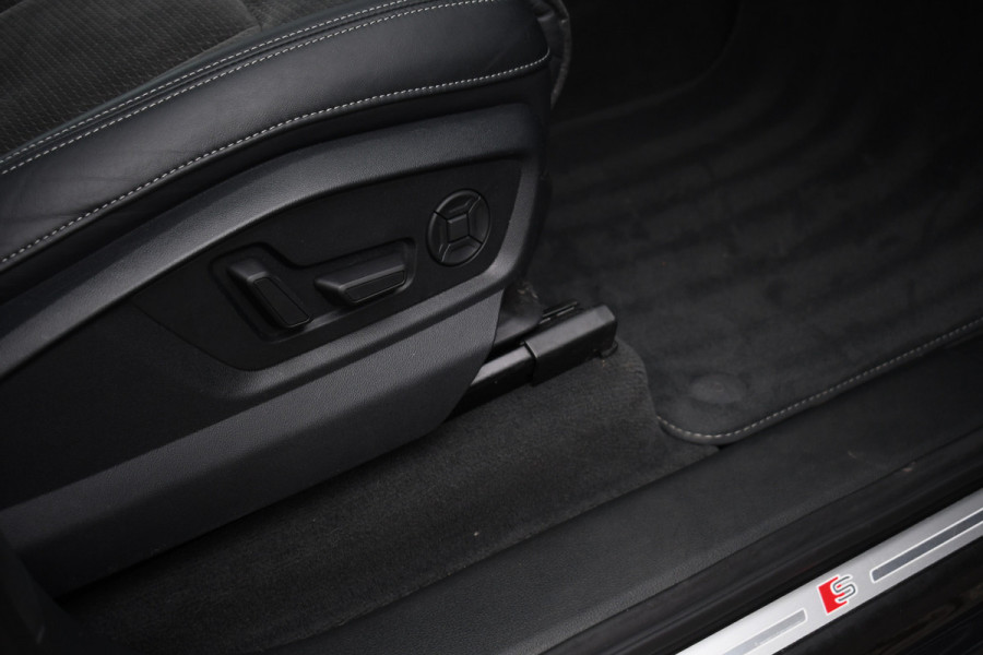 Audi Q7 55 TFSI e quattro S-Line int+ext Pano 22inch Optic-Black Luchtvering