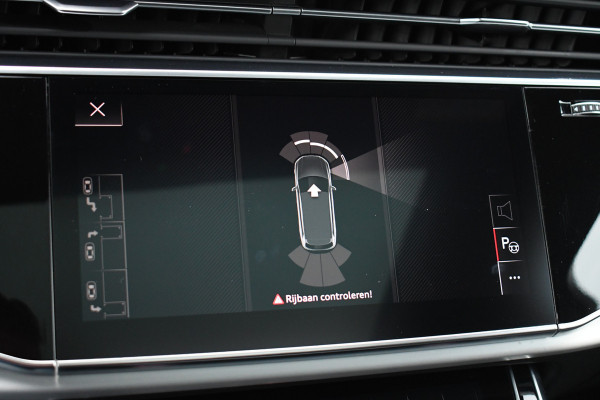 Audi Q7 55 TFSI e quattro S-Line int+ext Pano 22inch Optic-Black Luchtvering