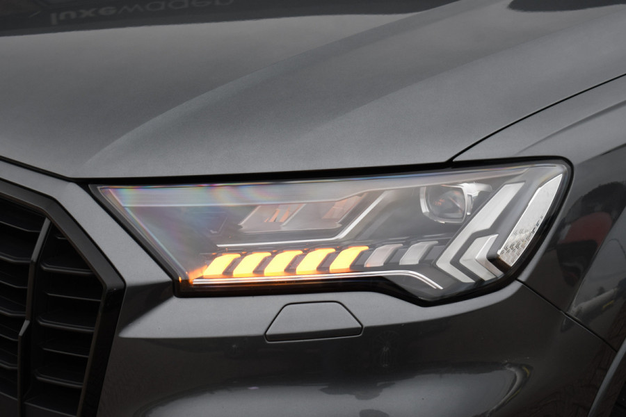 Audi Q7 55 TFSI e quattro S-Line int+ext Pano 22inch Optic-Black Luchtvering