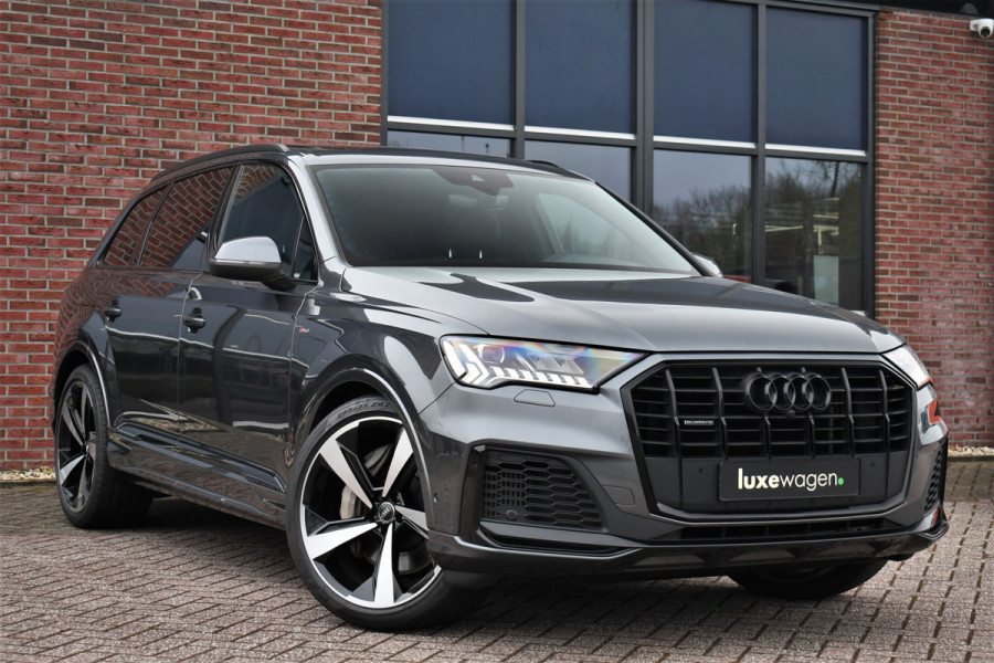 Audi Q7 55 TFSI e quattro S-Line int+ext Pano 22inch Optic-Black Luchtvering