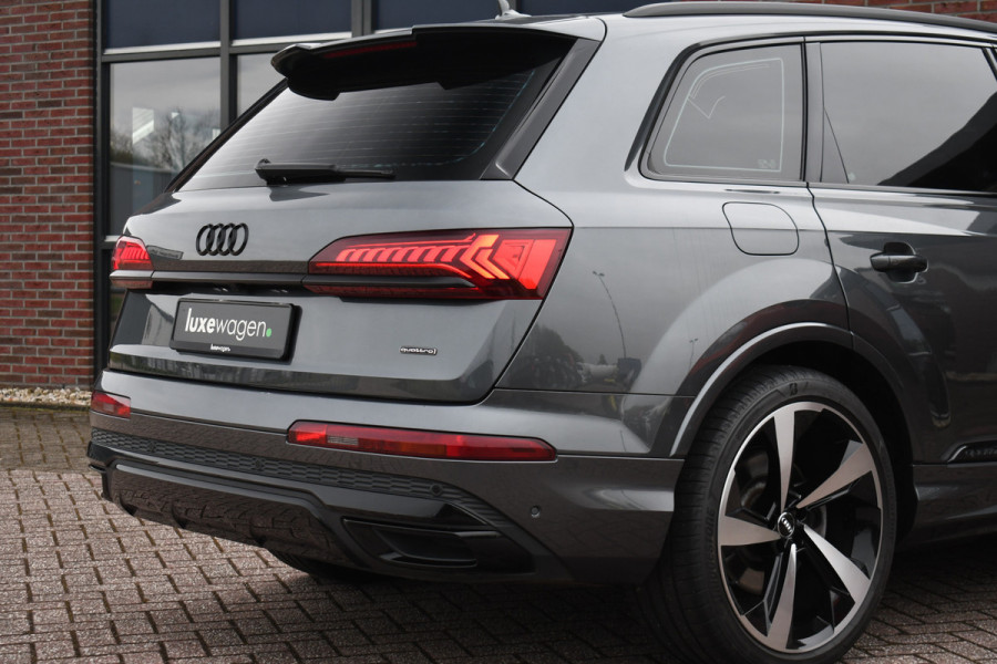 Audi Q7 55 TFSI e quattro S-Line int+ext Pano 22inch Optic-Black Luchtvering
