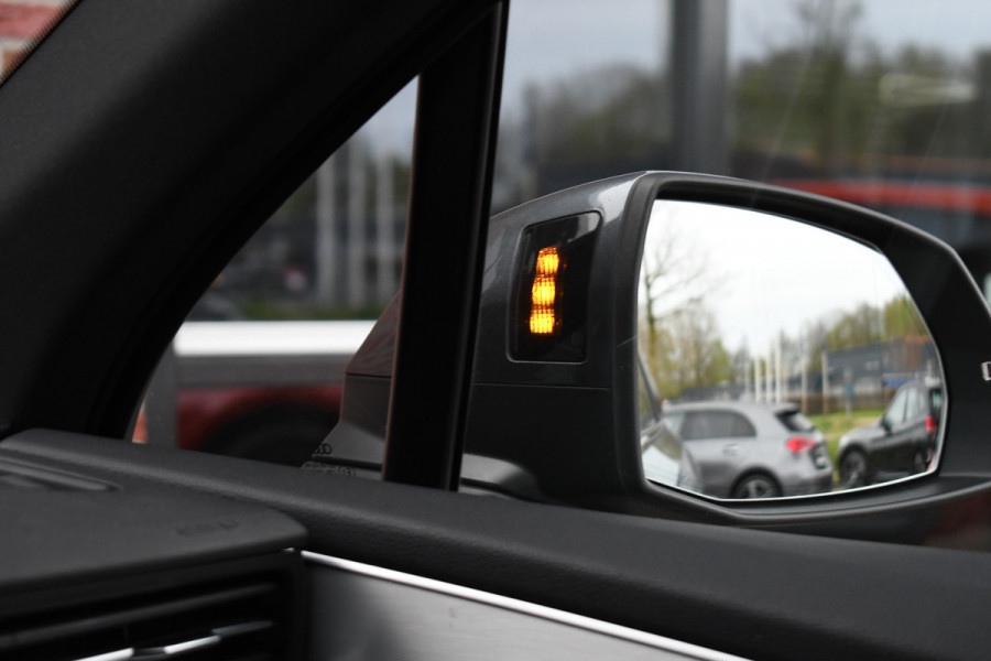 Audi Q7 55 TFSI e quattro S-Line int+ext Pano 22inch Optic-Black Luchtvering
