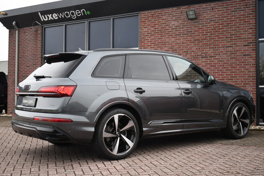 Audi Q7 55 TFSI e quattro S-Line int+ext Pano 22inch Optic-Black Luchtvering