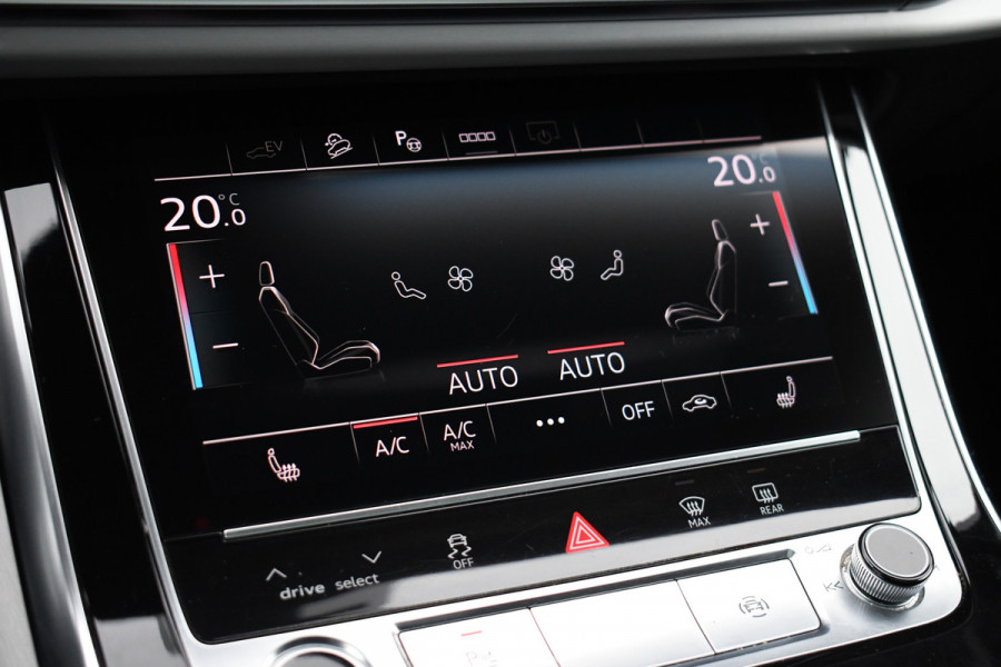 Audi Q7 55 TFSI e quattro S-Line int+ext Pano 22inch Optic-Black Luchtvering