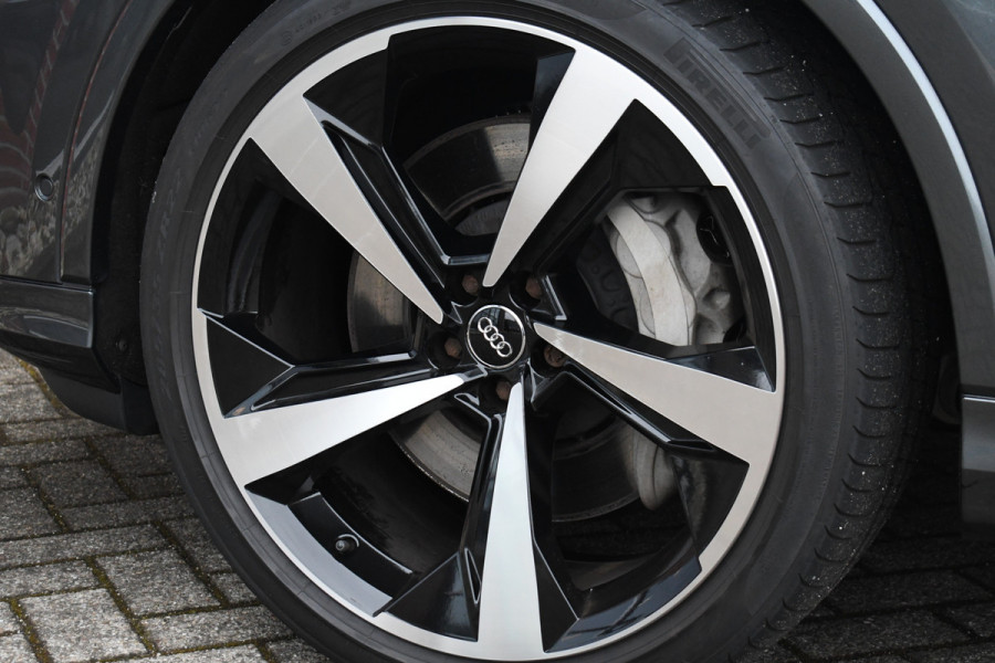 Audi Q7 55 TFSI e quattro S-Line int+ext Pano 22inch Optic-Black Luchtvering