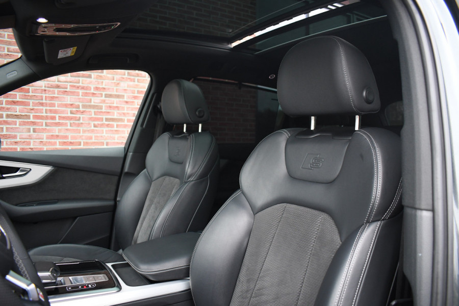 Audi Q7 55 TFSI e quattro S-Line int+ext Pano 22inch Optic-Black Luchtvering
