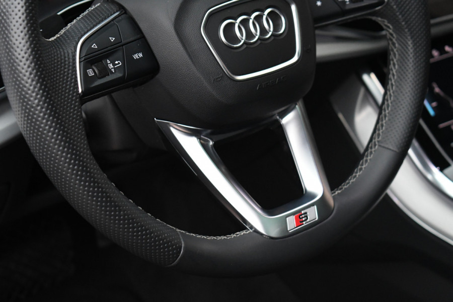 Audi Q7 55 TFSI e quattro S-Line int+ext Pano 22inch Optic-Black Luchtvering