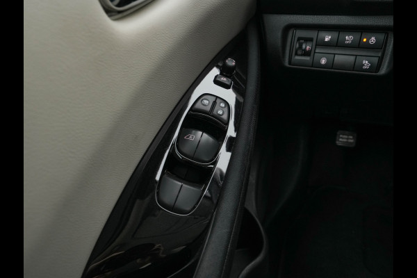 Nissan Leaf N-Connecta 40 kWh (INCL-BTW)  Aut. *ADAPTIVE-CRUISE | NAVI-FULLMAP | SURROUND-VIEW | CARPLAY | KEYLESS | BLIND-SPOT |  DIGI-COCKPIT | COMFORT-SEATS | DAB | ECC | PDC | HEATED-SEATS | 17"ALU*