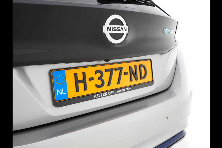 Nissan Leaf N-Connecta 40 kWh (INCL-BTW)  Aut. *ADAPTIVE-CRUISE | NAVI-FULLMAP | SURROUND-VIEW | CARPLAY | KEYLESS | BLIND-SPOT |  DIGI-COCKPIT | COMFORT-SEATS | DAB | ECC | PDC | HEATED-SEATS | 17"ALU*