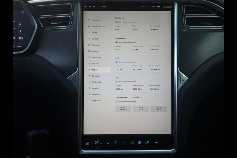 Tesla Model X 75D 2017 | Enhanced Autopilot | 4x4 | Panodak | Trekhaak | 333pk