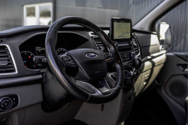 Ford Transit Custom 2.0 TDCI L2H1 Sport | 170 PK | 5-Zits | Schuifdeur L+ R | Android Auto | Camera | Navigatie | PDC | Cruise | Airco | LED | Euro