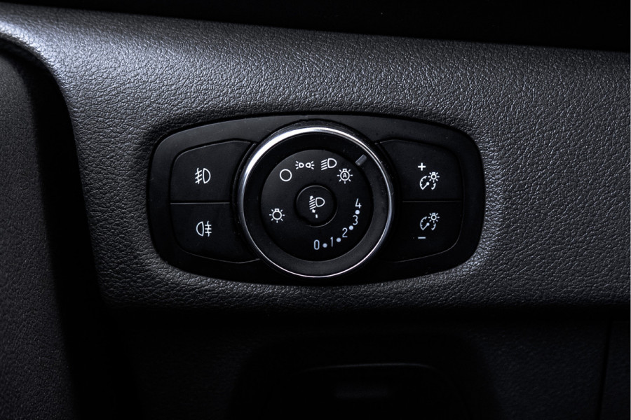 Ford Transit Custom 2.0 TDCI L2H1 Sport | 170 PK | 5-Zits | Schuifdeur L+ R | Android Auto | Camera | Navigatie | PDC | Cruise | Airco | LED | Euro