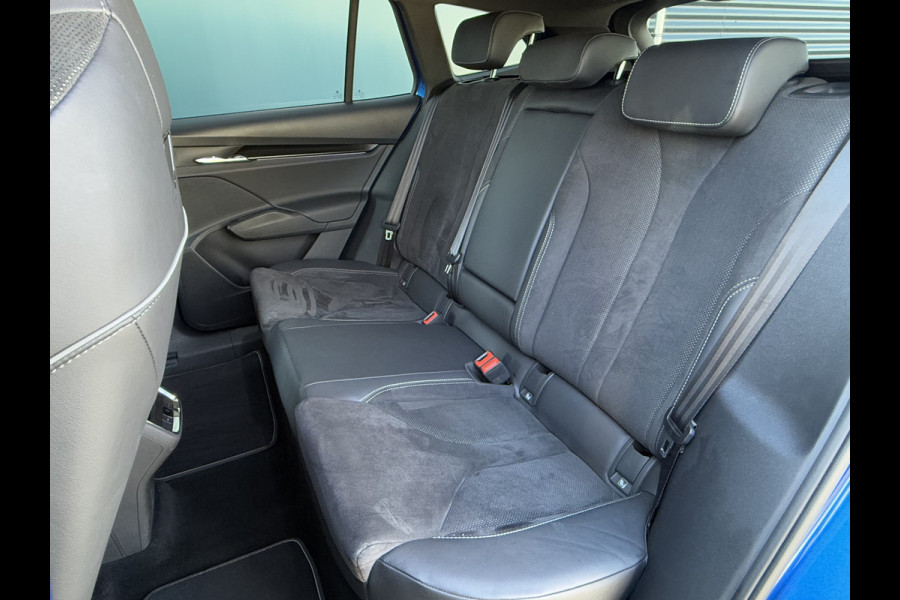 Škoda ENYAQ iV BWJ 2022 | 60 Sportline | SPORTSTOELEN | CLIMA | CAMERA  | VERW STOELEN | VERW STUUR | ZWARTE HEMEL |