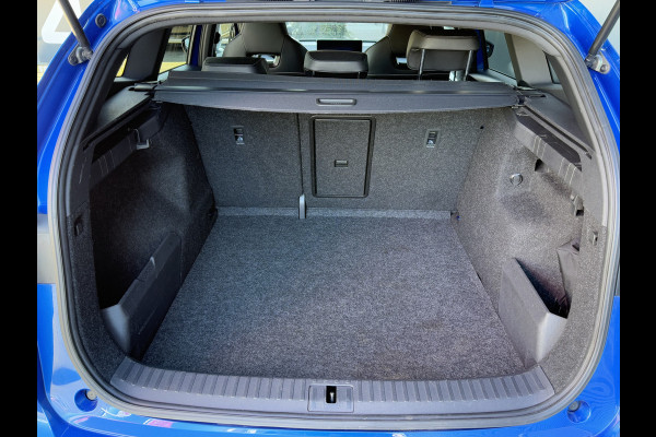 Škoda ENYAQ iV BWJ 2022 | 60 Sportline | SPORTSTOELEN | CLIMA | CAMERA  | VERW STOELEN | VERW STUUR | ZWARTE HEMEL |
