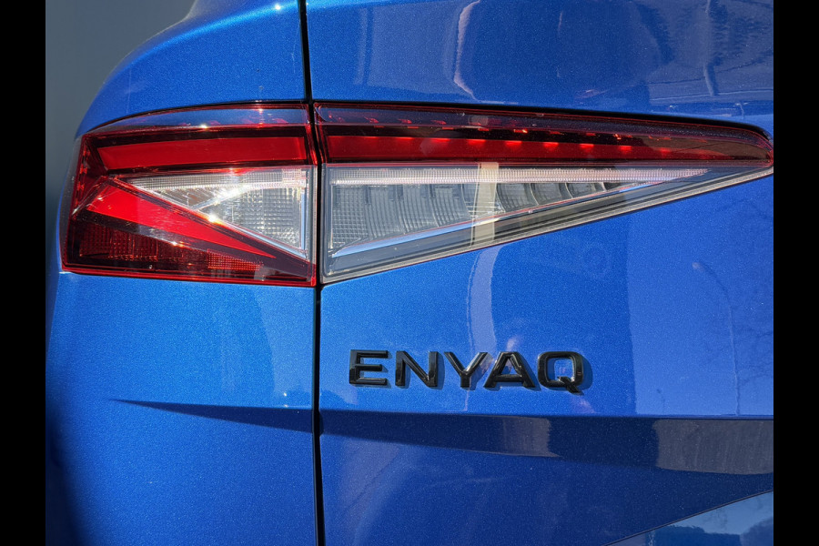 Škoda ENYAQ iV BWJ 2022 | 60 Sportline | SPORTSTOELEN | CLIMA | CAMERA  | VERW STOELEN | VERW STUUR | ZWARTE HEMEL |