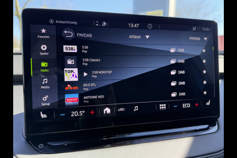 Škoda ENYAQ iV BWJ 2022 | 60 Sportline | SPORTSTOELEN | CLIMA | CAMERA  | VERW STOELEN | VERW STUUR | ZWARTE HEMEL |