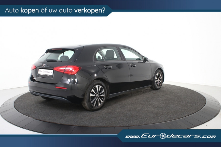 Mercedes-Benz A-Klasse 180 *1ste Eigenaar*Navigatie*Camera*Stoelverwarming*