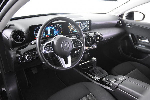 Mercedes-Benz A-Klasse 180 *1ste Eigenaar*Navigatie*Camera*Stoelverwarming*