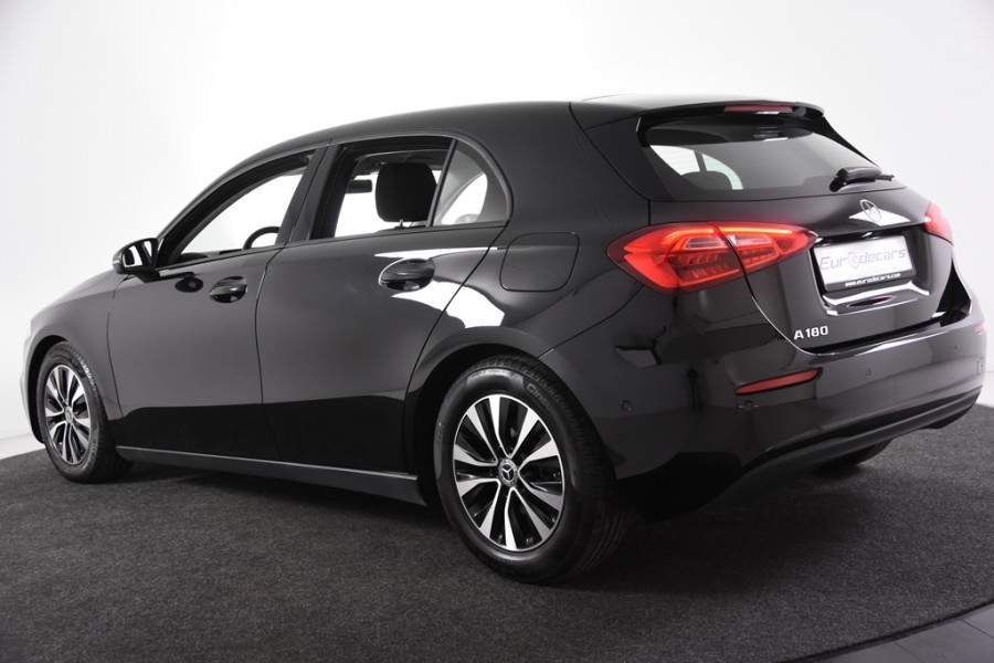 Mercedes-Benz A-Klasse 180 *1ste Eigenaar*Navigatie*Camera*Stoelverwarming*