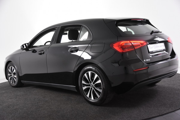 Mercedes-Benz A-Klasse 180 *1ste Eigenaar*Navigatie*Camera*Stoelverwarming*