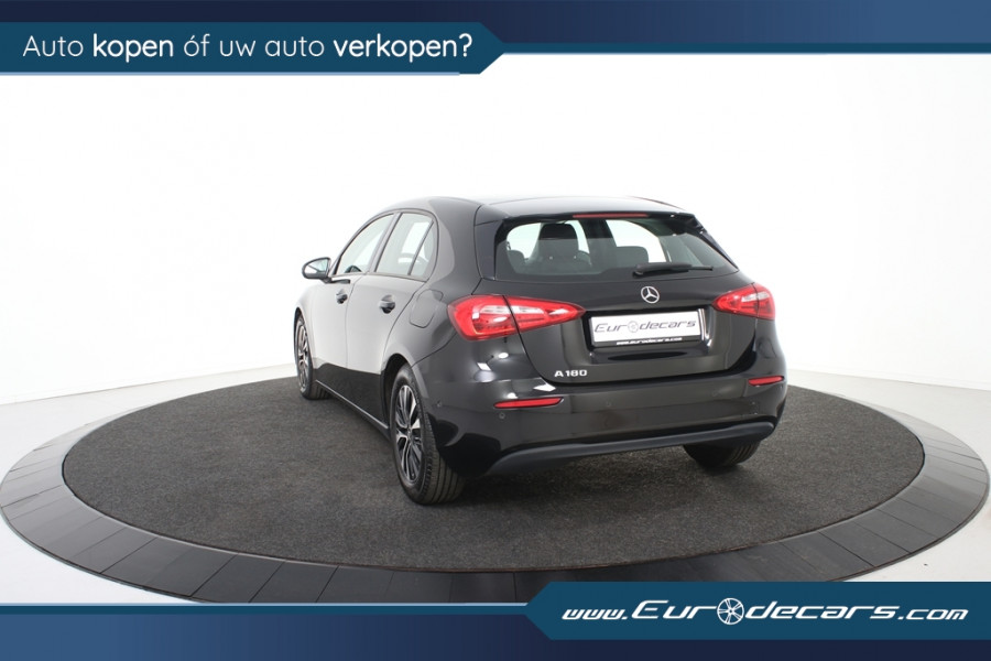 Mercedes-Benz A-Klasse 180 *1ste Eigenaar*Navigatie*Camera*Stoelverwarming*