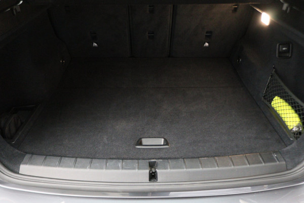 BMW X1 sDrive18i Executive Automaat Leer, Navigatie, LED, Climate, Cruise, PDC
